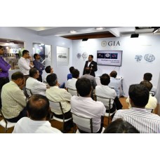 Seminars on synthetic diamonds held